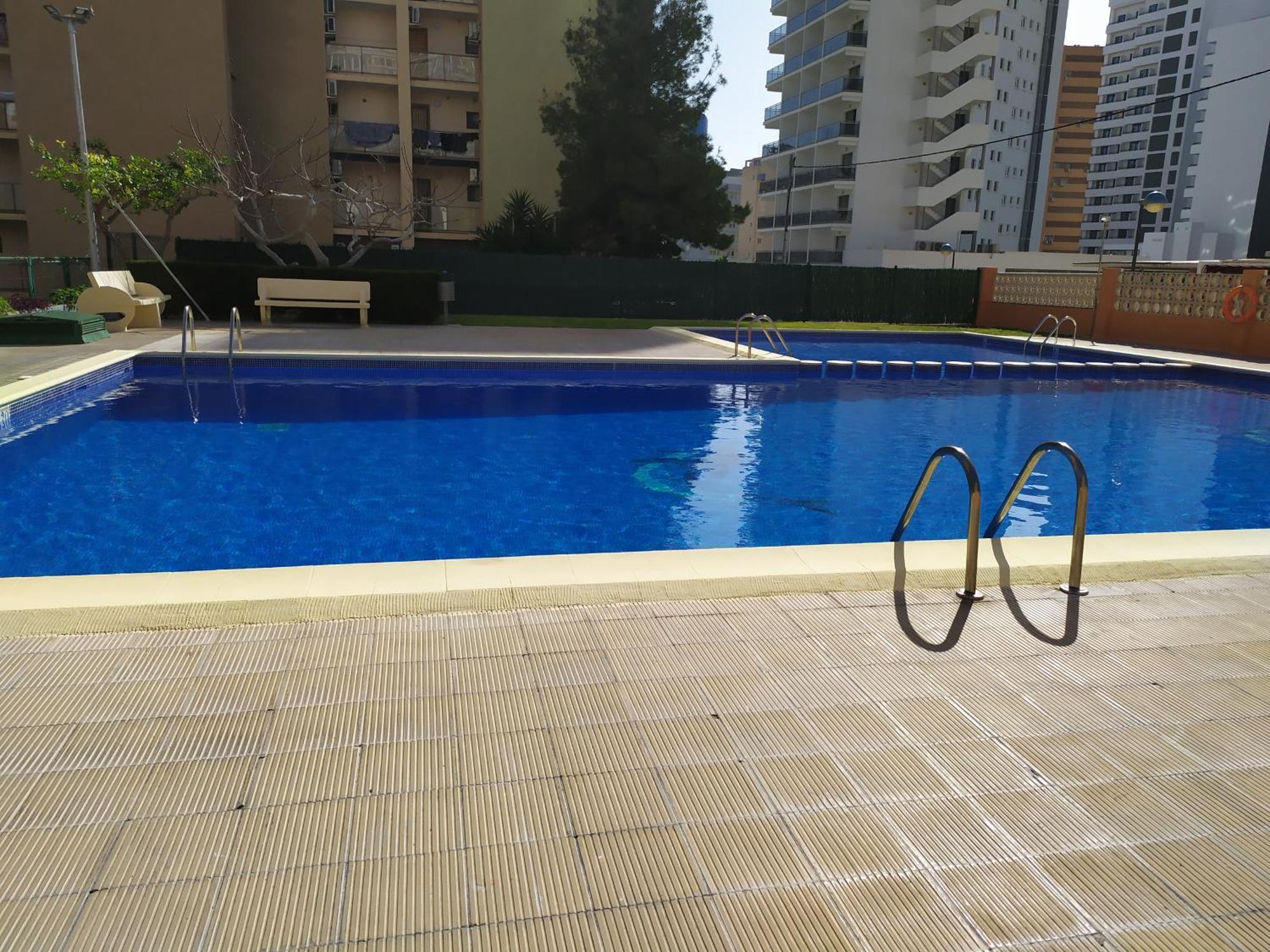 Estudio Reformado Y Centrico Con Piscina Y Wifi Acepta Mascotas Бенидорм Экстерьер фото